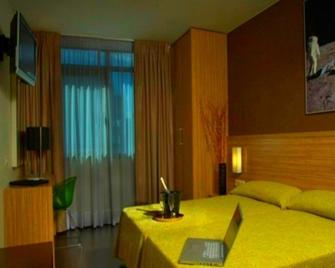 Hotel Moon - A Coruña - Bedroom