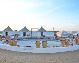 Barkha Desert Safari Camp Sam Sand Dunes Jaisalmer - Sām
