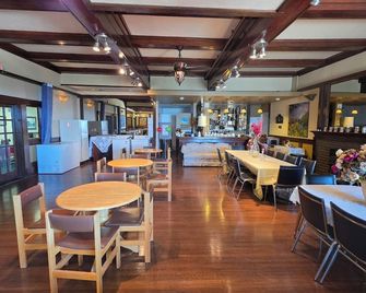 Rodmay Hotel - Powell River - Restaurante