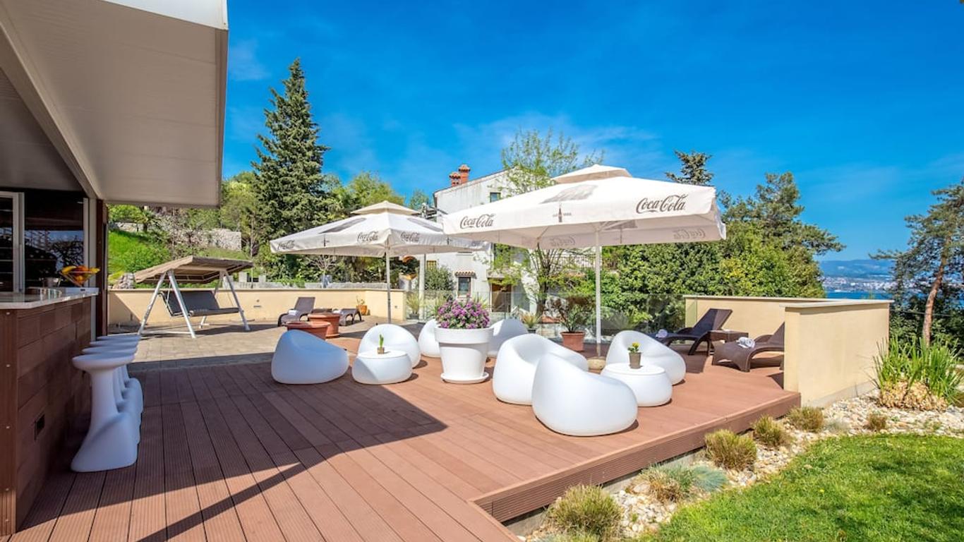 Villa Nada