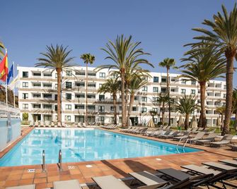 أبارتامنتوس فالهالا - ماسبالوماس - حوض السباحة