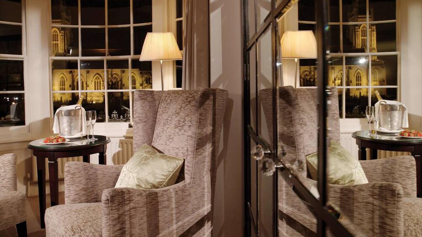 ماكدونالد كومبليت أنجلر