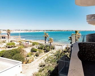 Hotel Alba - Porto Cesareo - Balcó