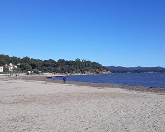 Residence L'ile D'or - La Londe-les-Maures - Spiaggia