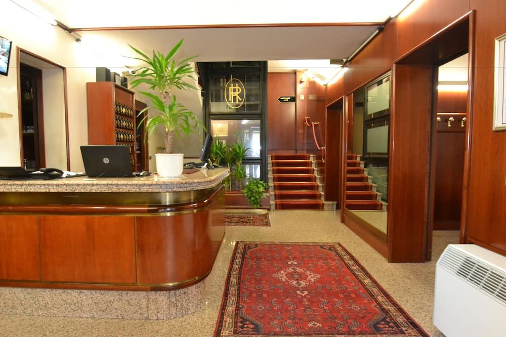 Hotel Residence thumbnail 3