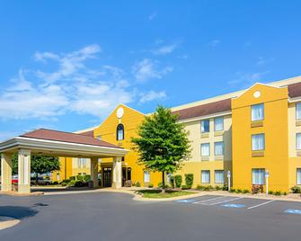 Comfort Inn Woodstock Shenandoah - Woodstock - Building