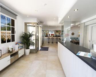 Martinez Apartments - Palma Nova - Recepción