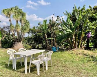 Shima-Asana Private Yoga Retreat, with Traditional Okinawan Architecture - Ishigaki - Patio