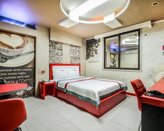 Sacheon (Suseok) M - Sacheon - Habitación