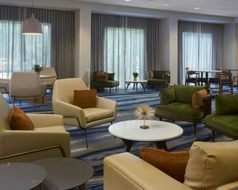 Fairfield Inn & Suites by Marriott Orlando International Drive/Convention Center - אורלנדו - טרקלין