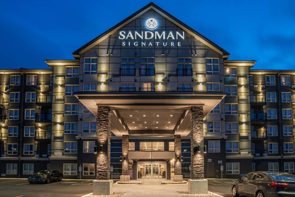Sandman Signature St. John's Hotel - סנט ג'ונס - בניין