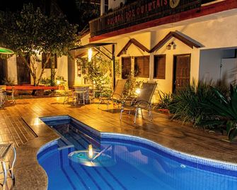Pousada Quinta Dos Quintais - Chapada dos Guimaraes - Басейн