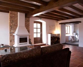 Hotel Mas Mariassa - Pratdip - Sala de estar