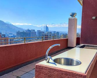 Beautiful apartment, comfortable with excellent location - Santiago de Chile - Balkon