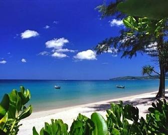 Only 100 meters from the beach! - Karon - Plaża