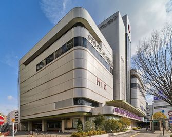 The S3 Wakayama Station - Wakayama - Bangunan