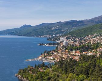 Astoria Hotel Opatija - Opatija