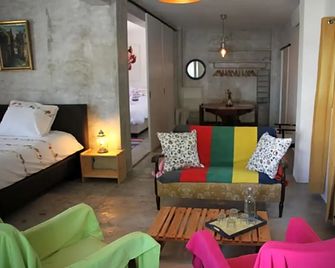 Casa do Loureiro Branco - Santarém