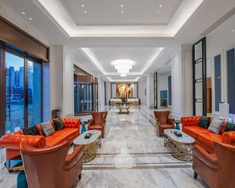 Vienna International Hotel 5.0 At Liuye Lake, Da Xiao He Street, Changde - Changde - Lobby
