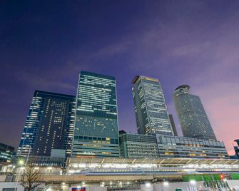 Nagoya Jr Gate Tower Hotel - Nagoya - Building