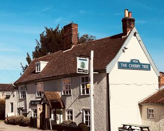 The Cherry Tree - Woodbridge - Edificio