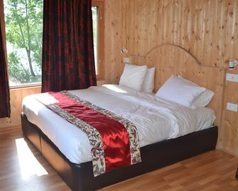 Nigeen Lake View Resort - סרינגאר - חדר שינה