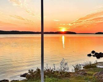 Holiday Home Forsbacka - Forsbacka - Playa