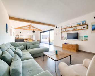 Les Conches, Maison neuve pour 8 - Longeville-sur-Mer - Salon