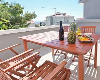 Double L House - Novalja - Balcony