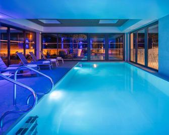 Mercure Le Mans Batignolles - Hôtel & Spa - Le Mans - Building