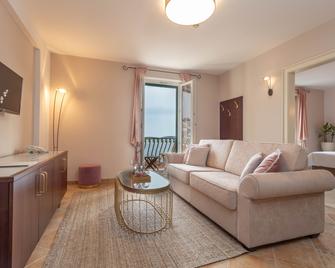 Heritage Hotel Park Hvar - Hvar - סלון