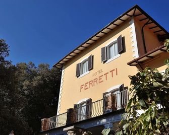 Albergo Ristorante Ferretti - Spoleto - Edificio