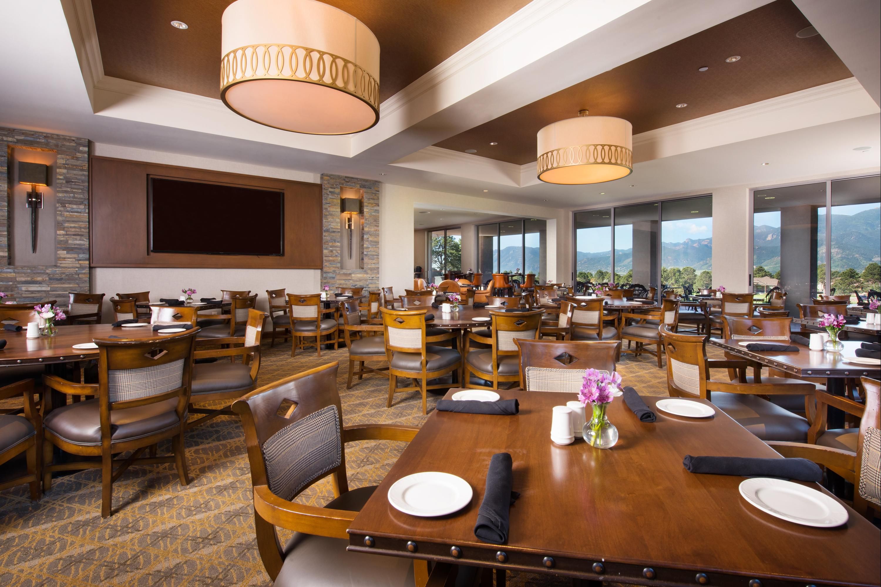 Restaurant view of Garden of the Gods Resort & Club