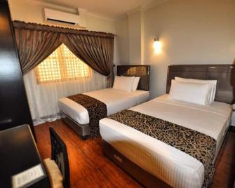 West Loch Park Hotel Vigan - Vigan City - Bedroom