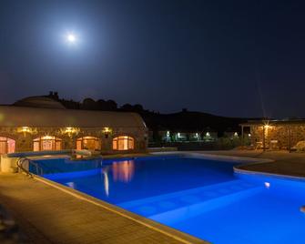 Roots - Al Quşayr - Pool