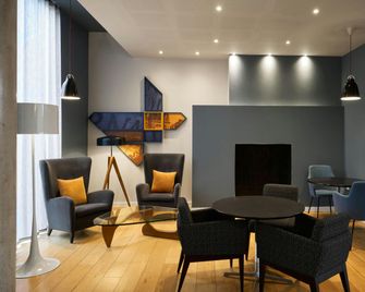 Four Points Flex by Sheraton Cardiff - Cardiff - Lounge