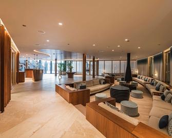 Infinity Hotel & Conference Resort Munich - Unterschleißheim - Lobby