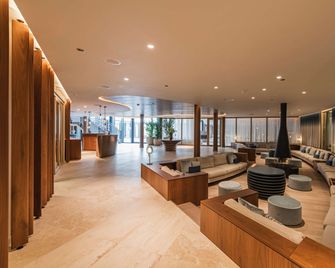 Infinity Hotel & Conference Resort Munich - Unterschleißheim - Lobby