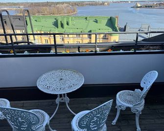 Kruununhaka - Crown Of Kruununhaka With Astonishing View - Helsinki - Balcon