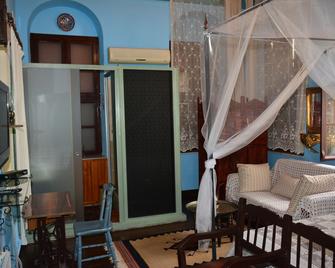 Cunda Zehra Teyzenin Evi - Ayvalık - Sala de estar