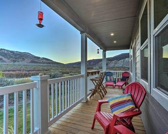 Magnificent Gypsum Retreat on the Colorado River! - Gypsum - Balcón