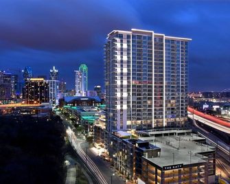 Luxury High-Rise - Short Trip to AT&T Stadium - Skyline Views - Dallas