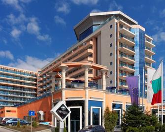 Astera Hotel & Spa With Free Private Beach - Golden Sands - Edifício