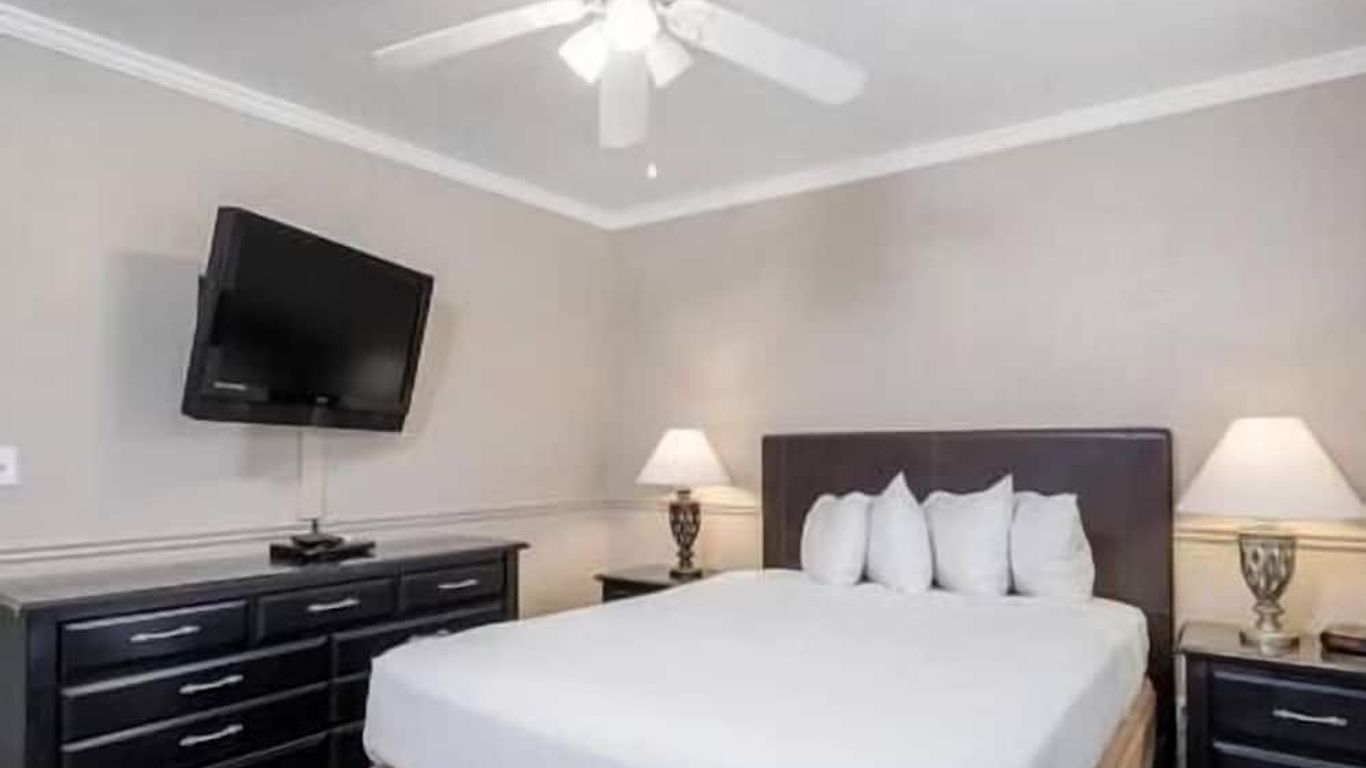 Sweetwater Lift Lodge