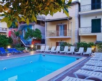 Alkion Hotel - Parga - Pool