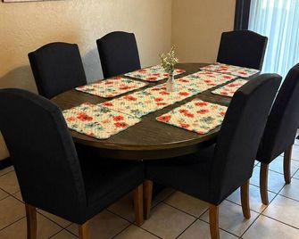 3 Bedroom, 3 Bathroom Home in Weatherfor - Weatherford - Essbereich
