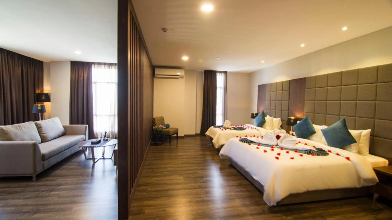 Goldenbay Hotel
