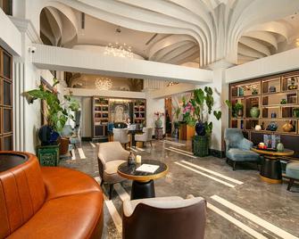 May De Ville Lakeside Hotel - האנוי - טרקלין
