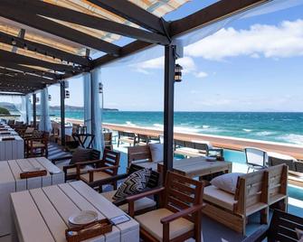 Villa and Glamping Lazy Inn - Awaji - Balcony