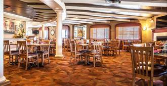 Magnuson Grand Pioneer Inn and Suites - Escanaba - Restaurante